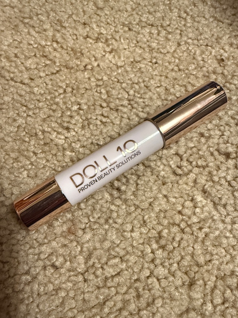 DOLL10 Lip Crayon